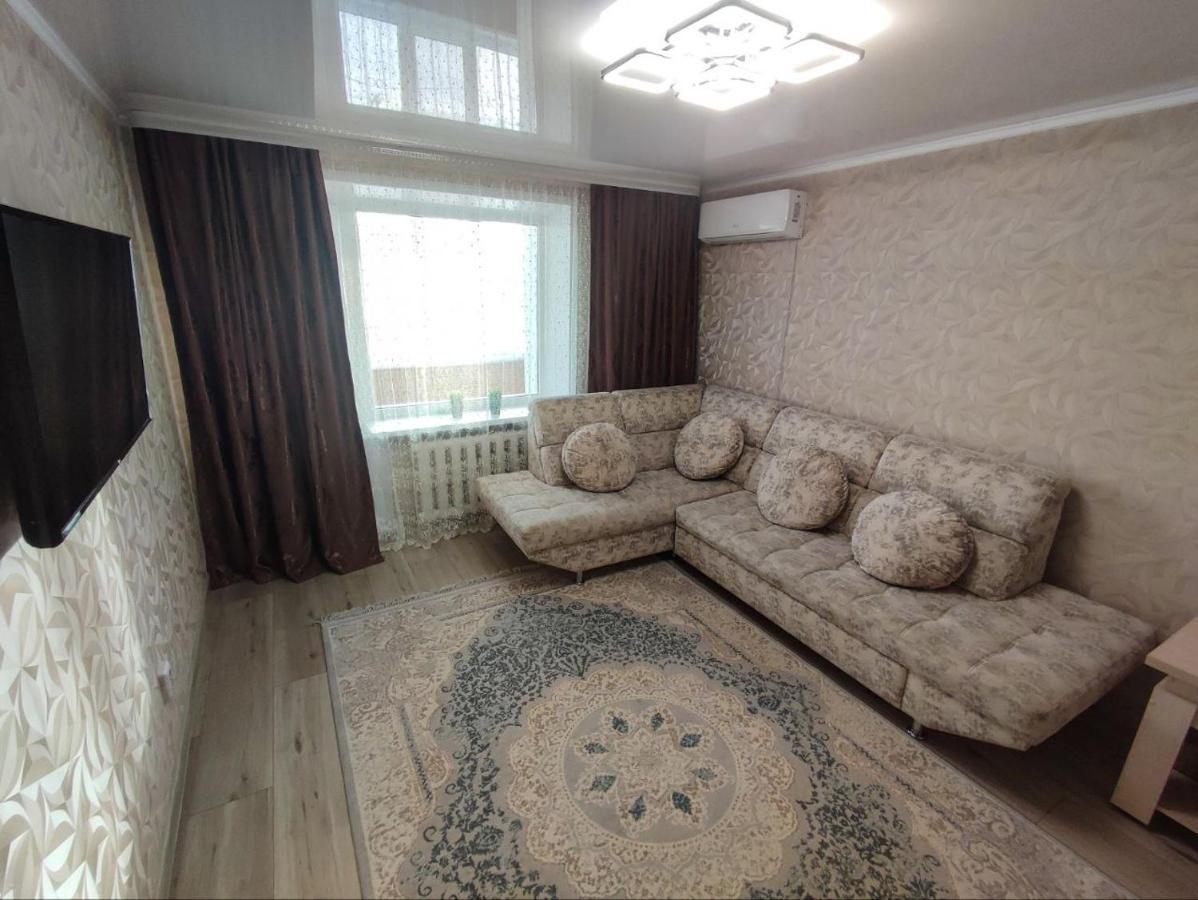 2-Х Комнатная Квартира В Центре На Ул.Бородина 107 Qostanaj Exteriör bild