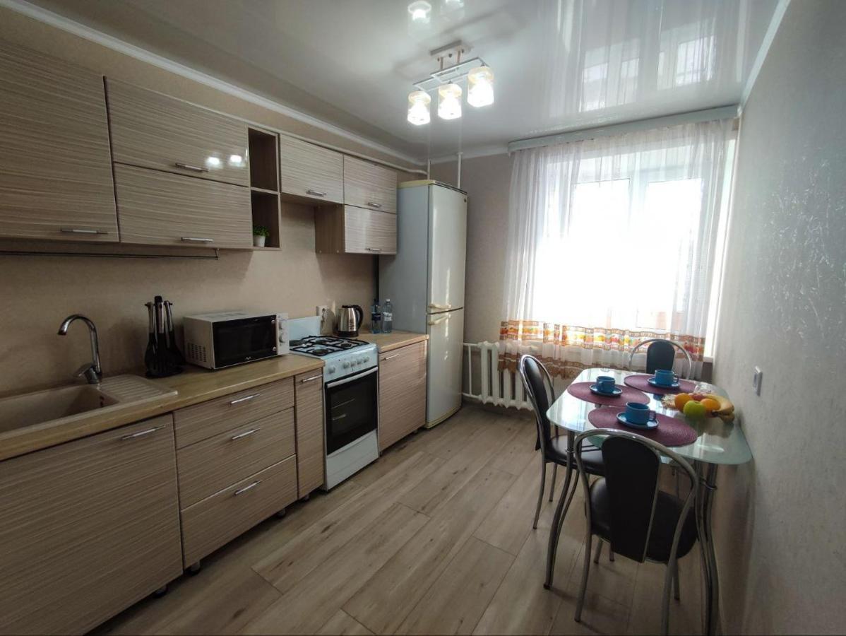 2-Х Комнатная Квартира В Центре На Ул.Бородина 107 Qostanaj Exteriör bild
