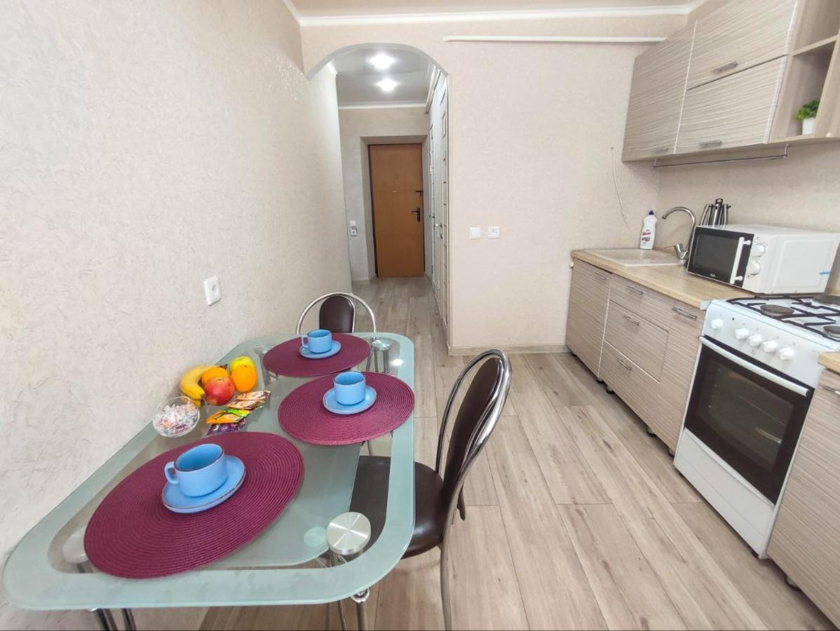 2-Х Комнатная Квартира В Центре На Ул.Бородина 107 Qostanaj Exteriör bild