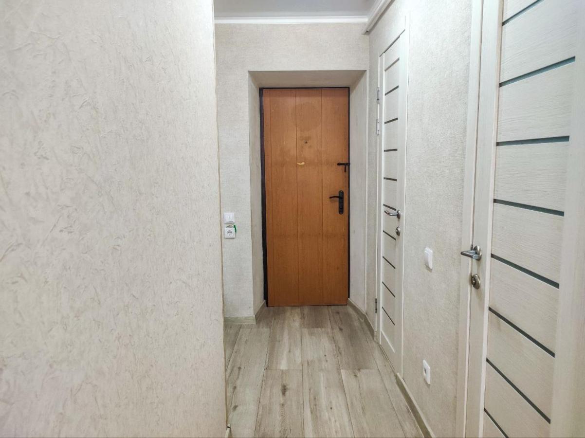 2-Х Комнатная Квартира В Центре На Ул.Бородина 107 Qostanaj Exteriör bild
